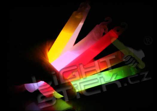 Svítící tyčinka (chemické světlo) Lightstick SPORT 15 cm,1ks/obal - Mix barev